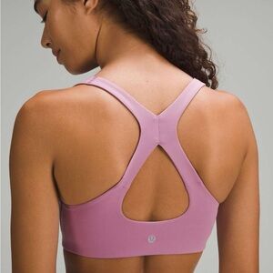 LULULEMON SMOOTHCOVER SPORTS BRA